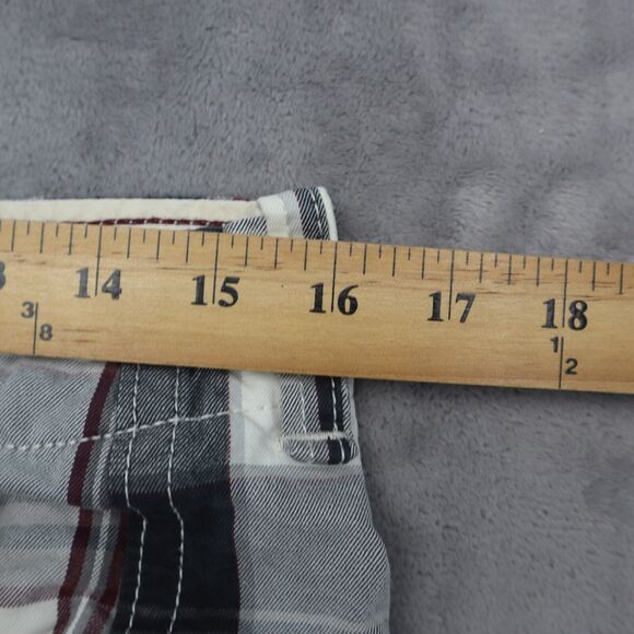 American Eagle Shorts Mens 30 Black Check Plaid Longer Length Uniform Preppy - Picture 5 of 15